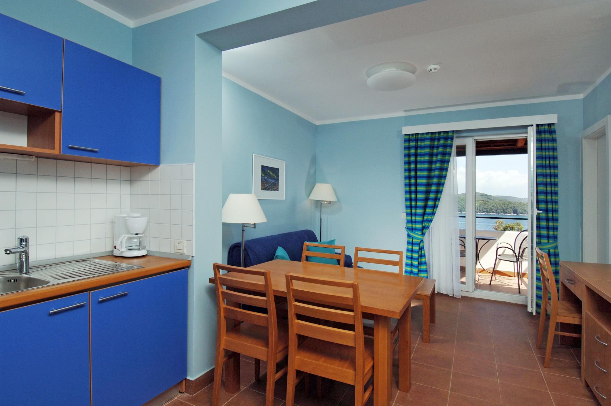Maistra Select Koversada Naturist Apartments Vrsar Buitenkant foto