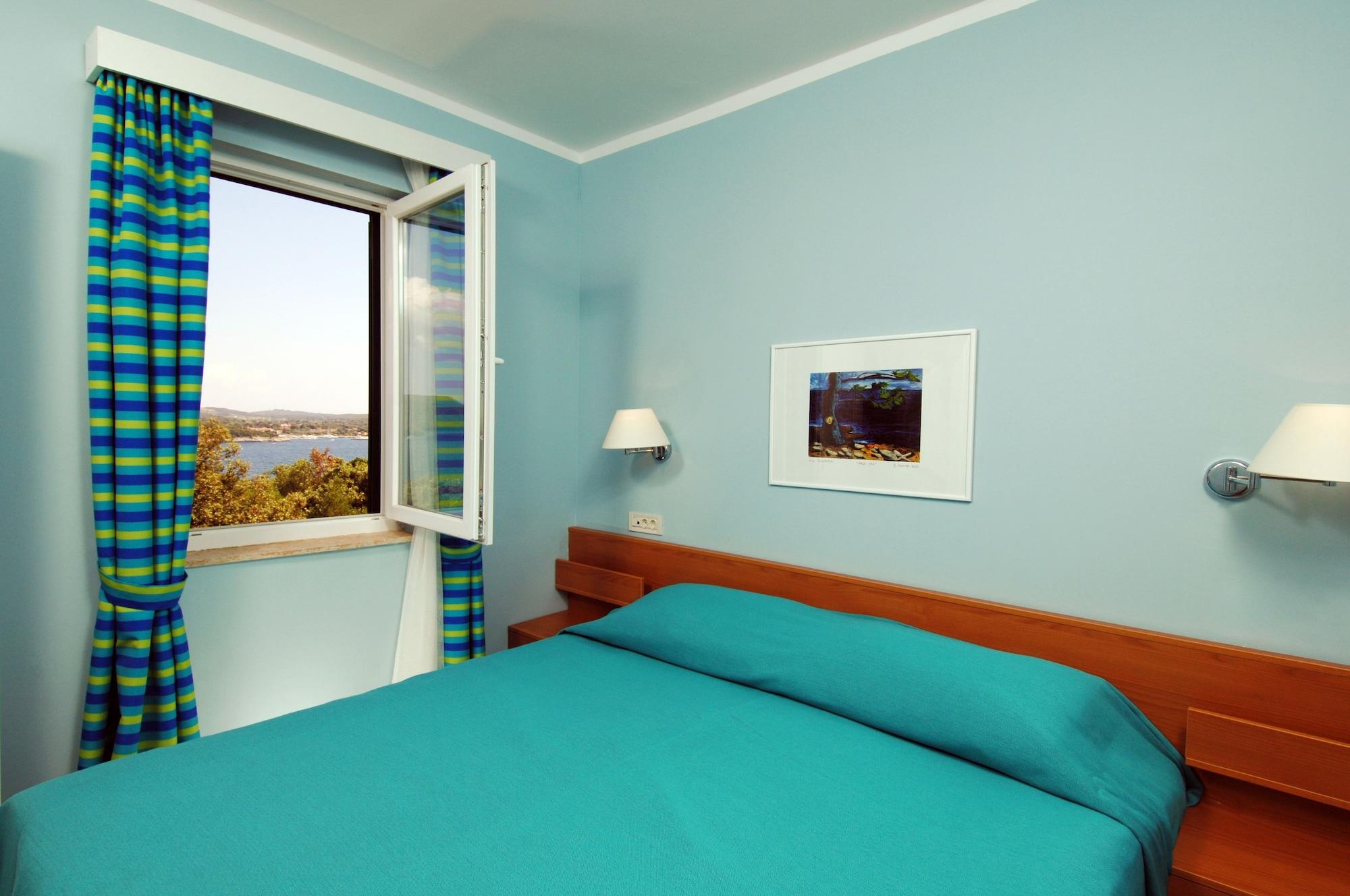 Maistra Select Koversada Naturist Apartments Vrsar Buitenkant foto