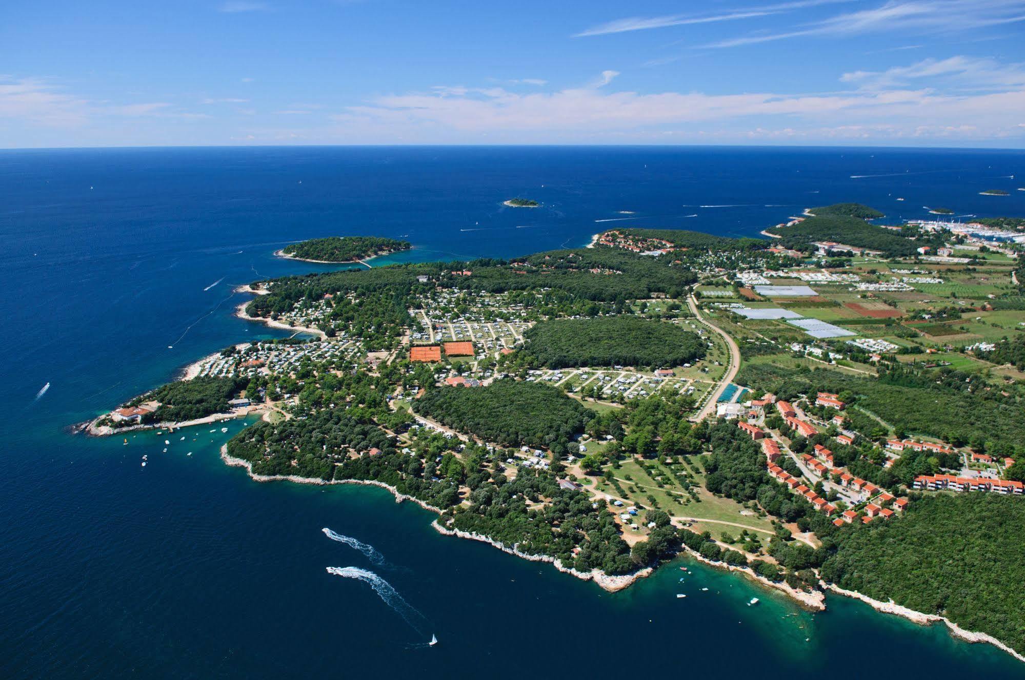Maistra Select Koversada Naturist Apartments Vrsar Buitenkant foto