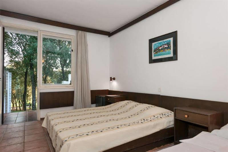 Maistra Select Koversada Naturist Apartments Vrsar Buitenkant foto