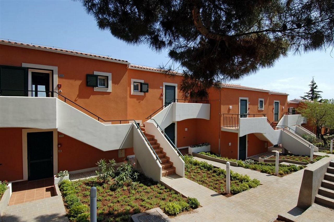 Maistra Select Koversada Naturist Apartments Vrsar Buitenkant foto